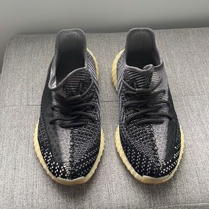 COPY - Yeezy Boost 350 size mens 8.5 “carbon”